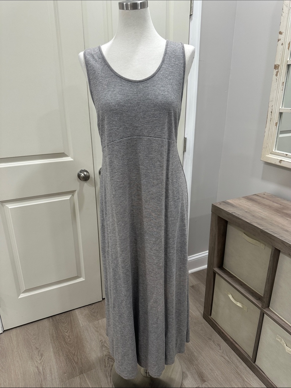 J. Jill Sleeveless Scoop-Neck Maxi Dress - Grey